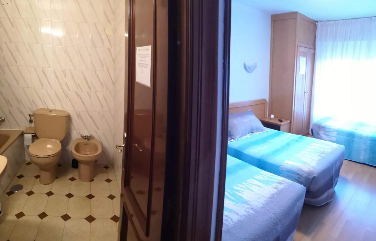 Hospedaje Covadonga Хихон Екстериор снимка
