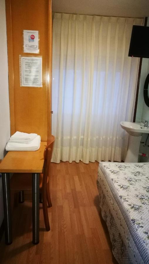 Hospedaje Covadonga Хихон Екстериор снимка